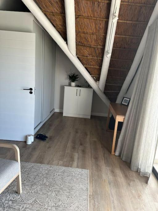 Laid Back Luxury Canal House * St Francis Bay