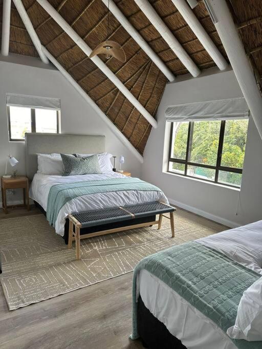 Villa Laid Back Luxury Canal House