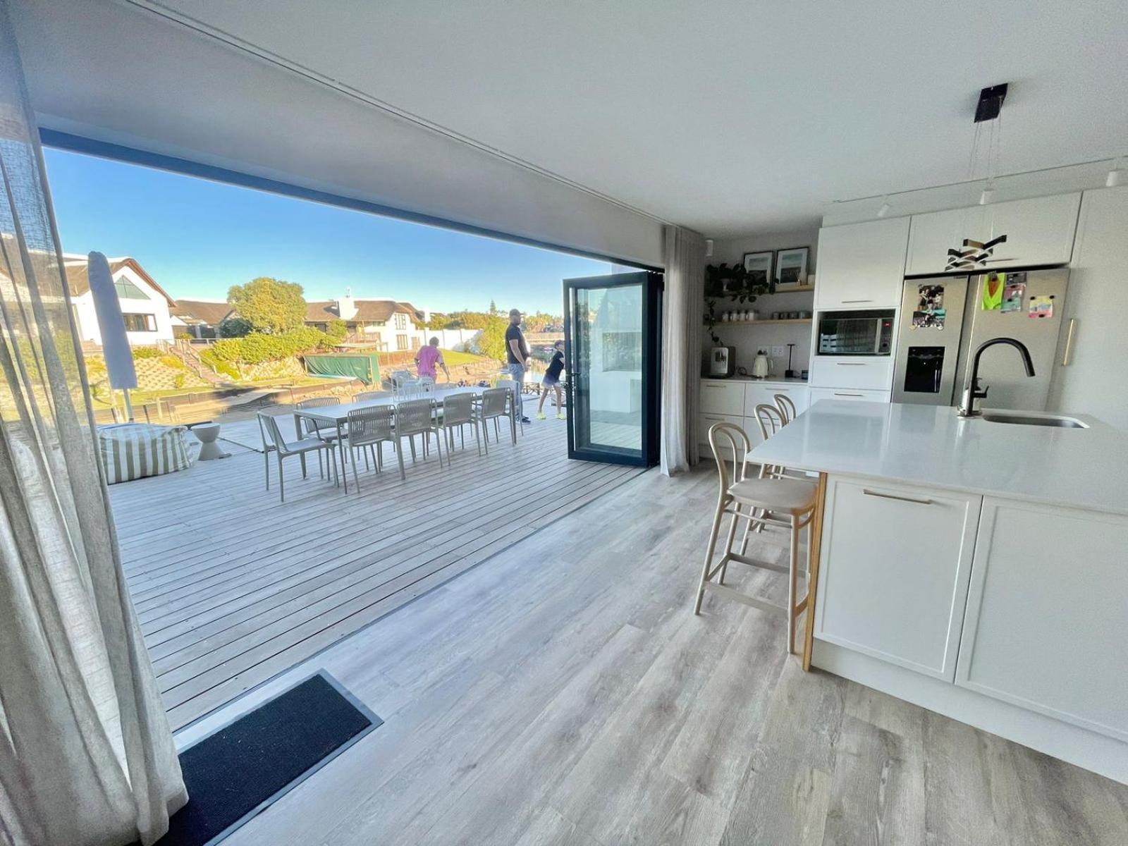 Villa Laid Back Luxury Canal House